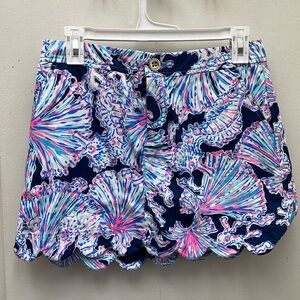 Lilly Pulitzer skort With White Shorts Attached Size 0.